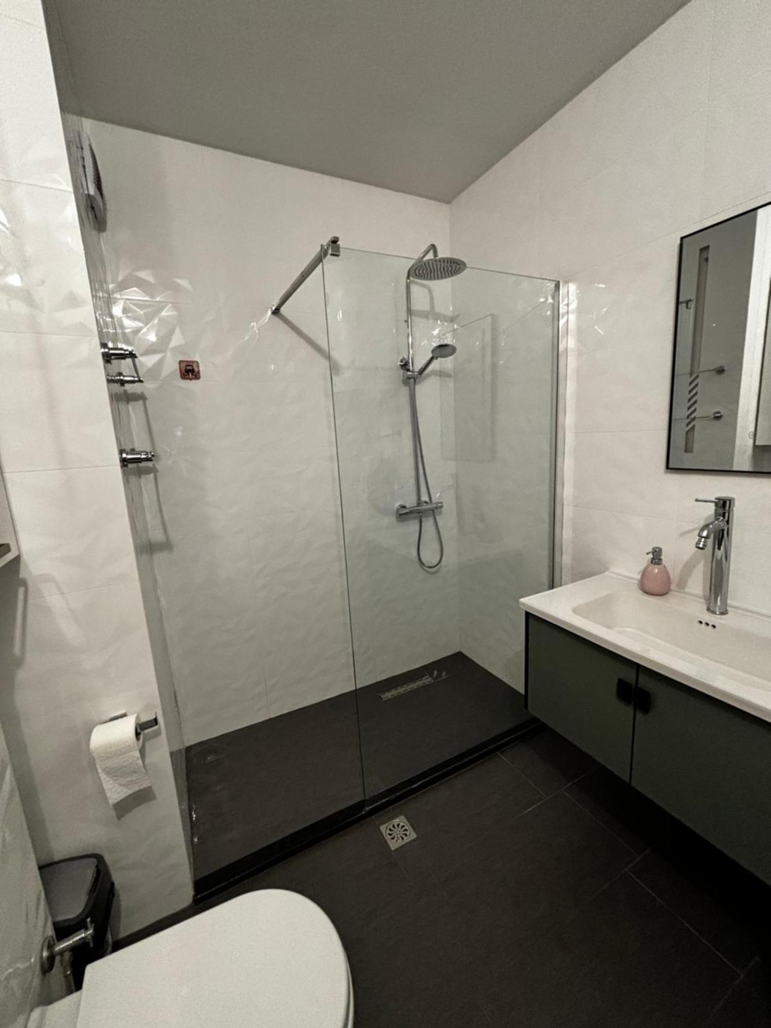 Cozy City Center Apartment Призрен Экстерьер фото